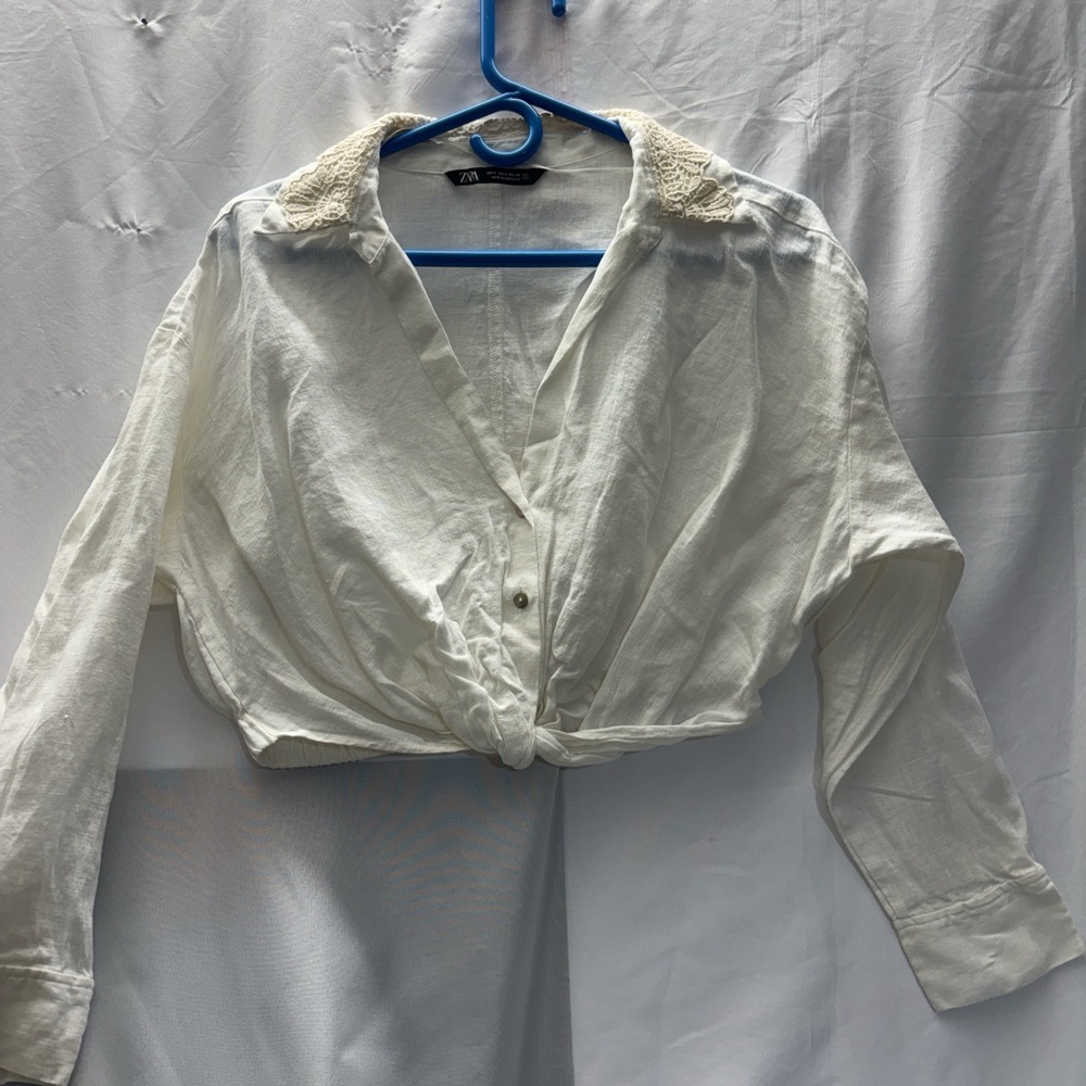 Zara Cream Cropped Blouse with Textured Collar